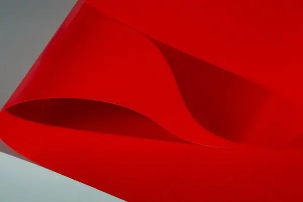کاغذ دیواری ساده قرمز